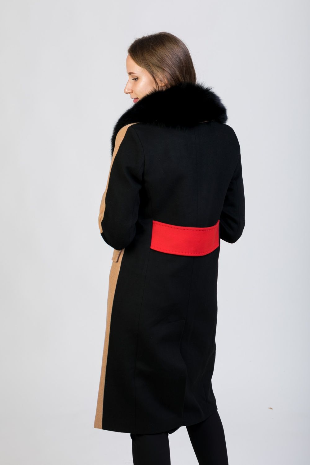 Женское пальто с отделкой 51899